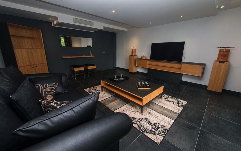 Chambres D'Hotes Domaine De Nazere Avezan Exteriör bild