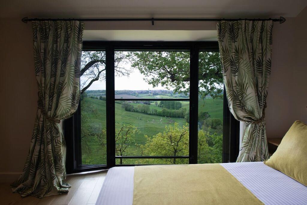 Chambres D'Hotes Domaine De Nazere Avezan Exteriör bild